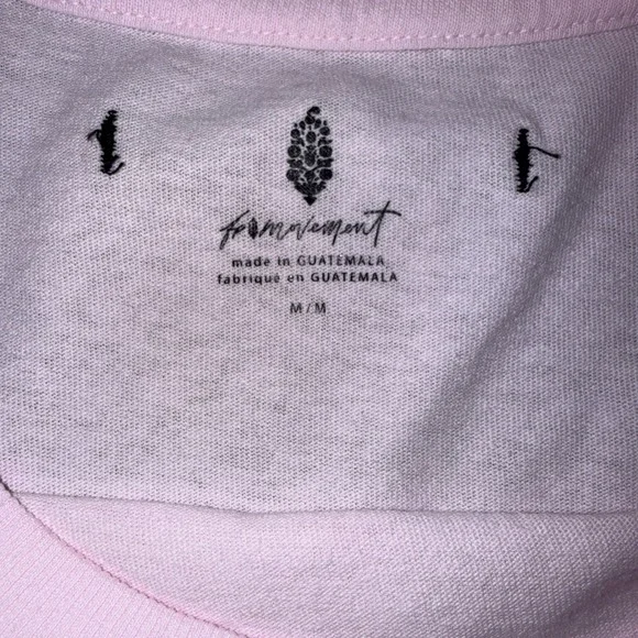 Free People Movement Tackle Tee Women's Size Medium Pink Oversized NWT Logo - Picture 5 of 9